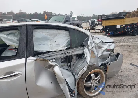 2014 Infiniti Q50 Premium z USA, uszkodzony, nr VIN JN1BV7AP8EM675628